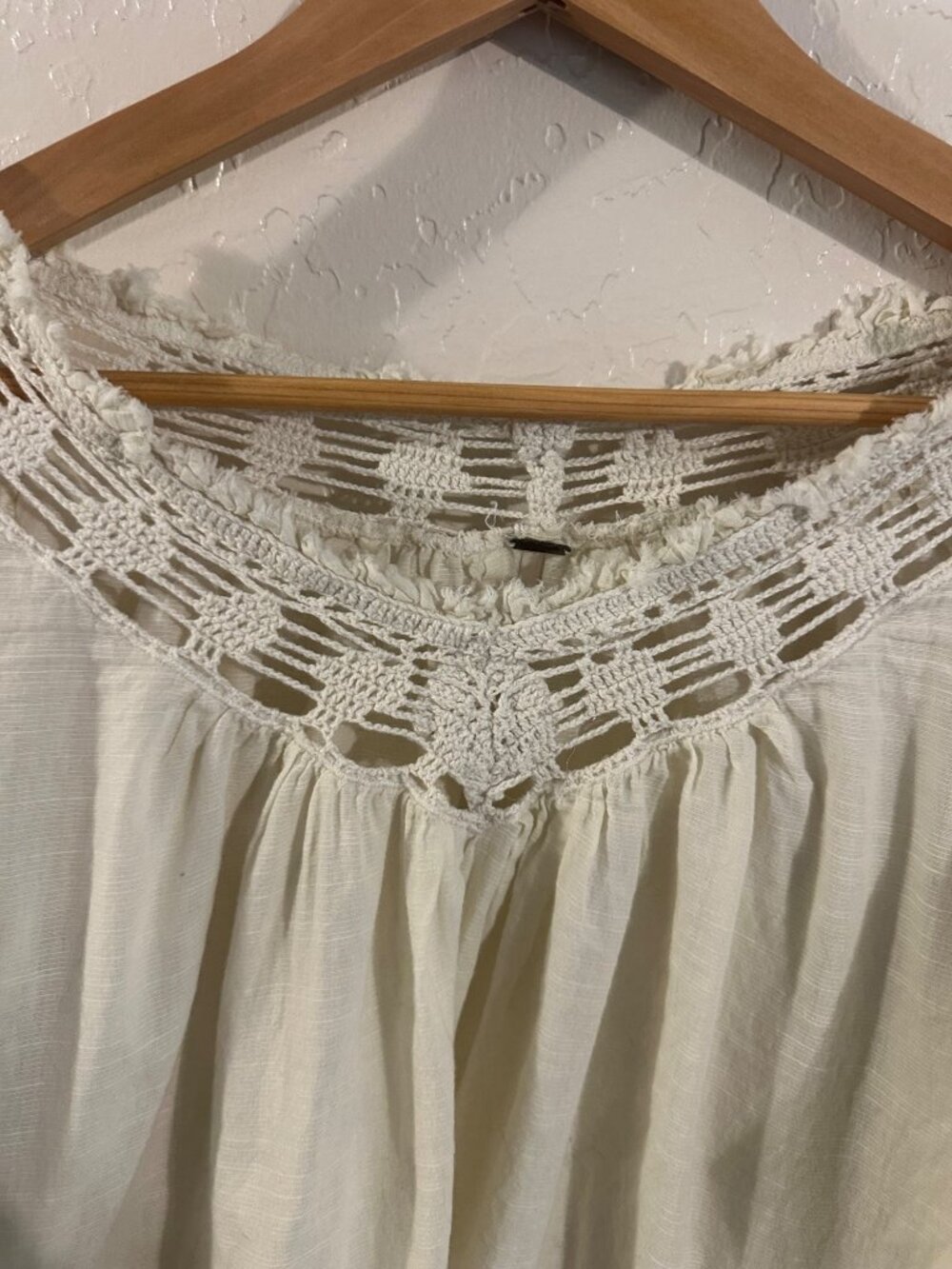 Free People Bohemia Gauzy Floral Embroidered Cottage Core Peasant Top - Picture 8 of 11